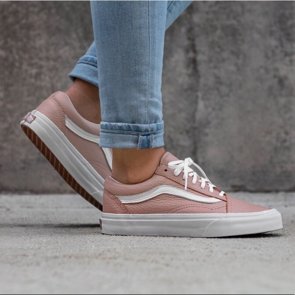 blush leather old skool vans size 5.5 womens